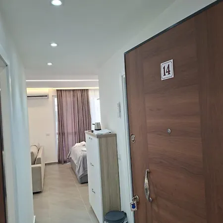 D&d Hotell Shëngjin